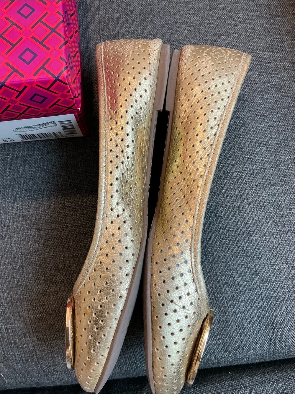 Tory Burch Reva Metallic Gold Perforated Ballet Flats Logo Medallion size 9.5